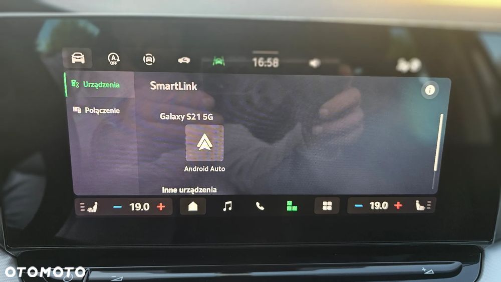 Skoda Octavia 1.5 TSI mHEV Selection DSG - 16
