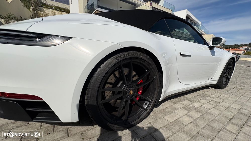 Porsche 911 (992) Carrera PDK - 11