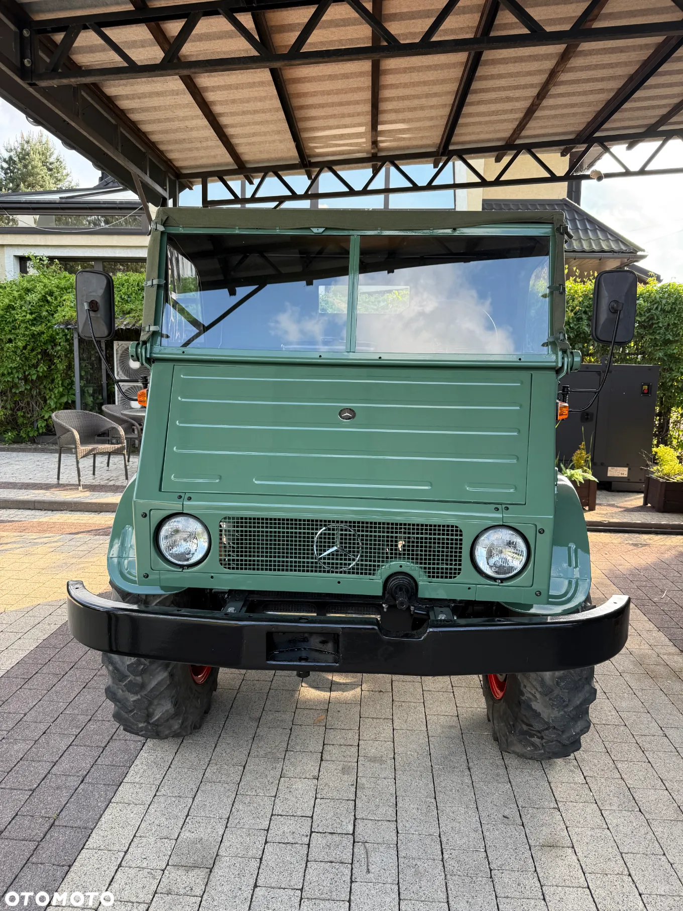 Mercedes-Benz UNIMOG 411 - 9