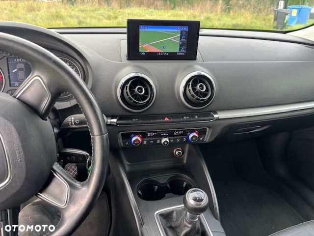 Audi A3 Sportback - 10