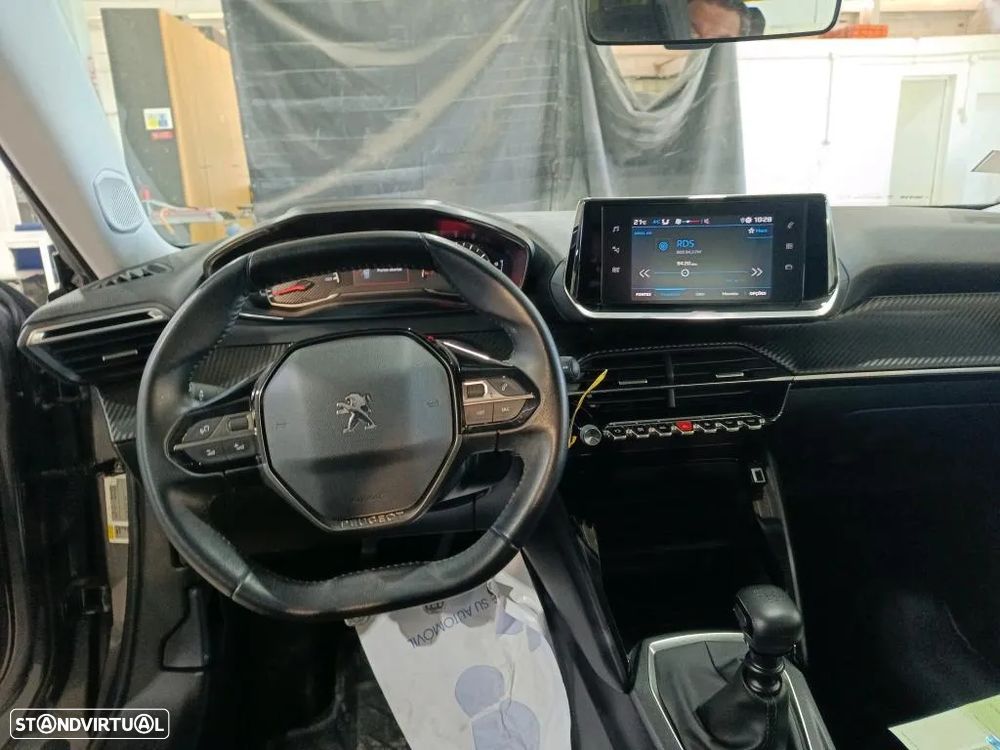 Peugeot 2008 1.2 PureTech Active - 7