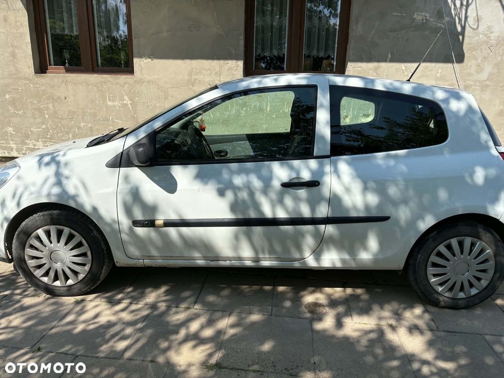 Renault Clio 1.5 dCi Alize - 2