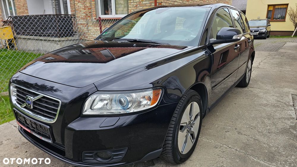 Volvo V50 1.6D DPF DRIVe Kinetic - 10