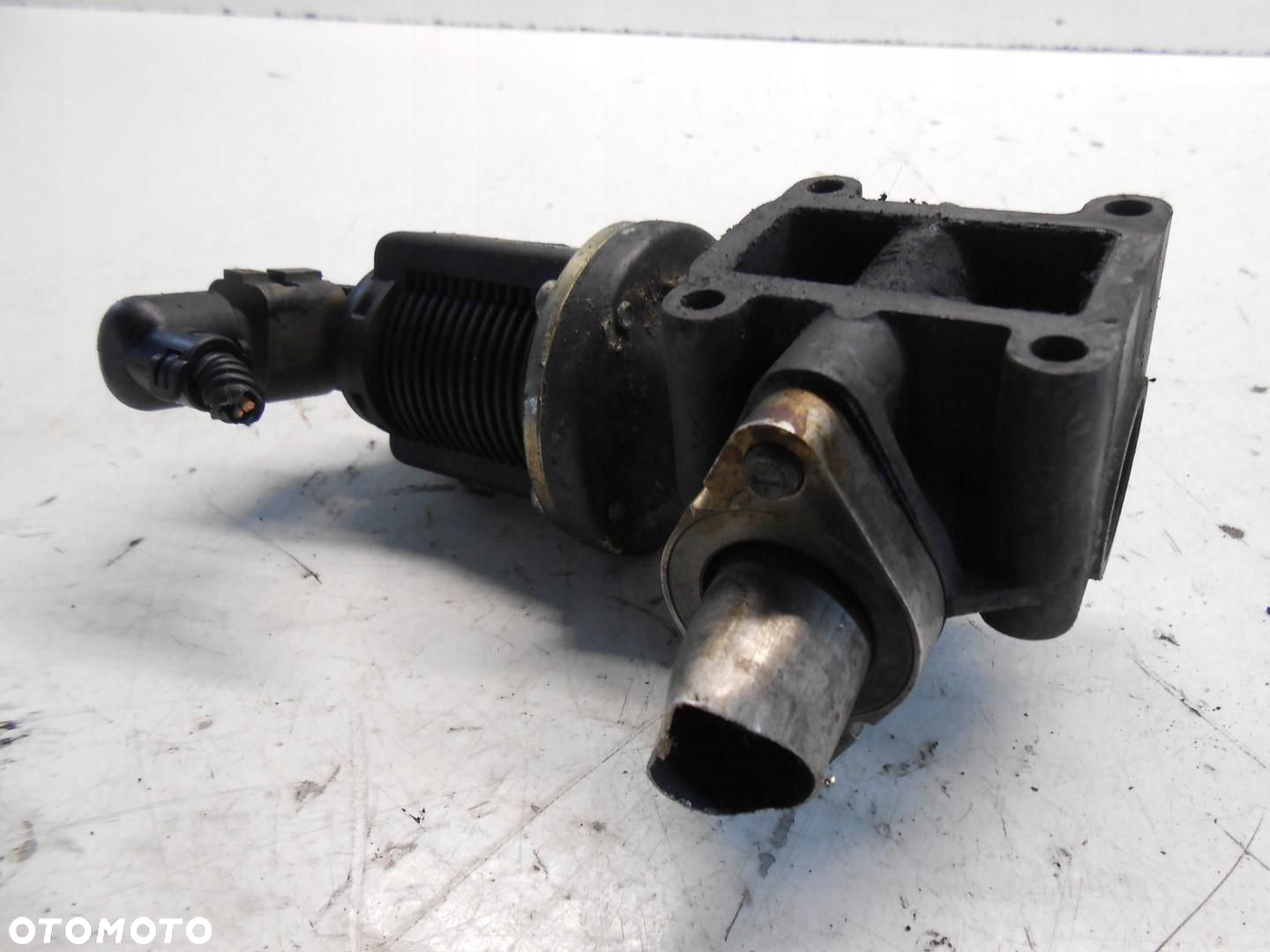 ZAWÓR EGR VECTRA C 1.9 150KM # - 3
