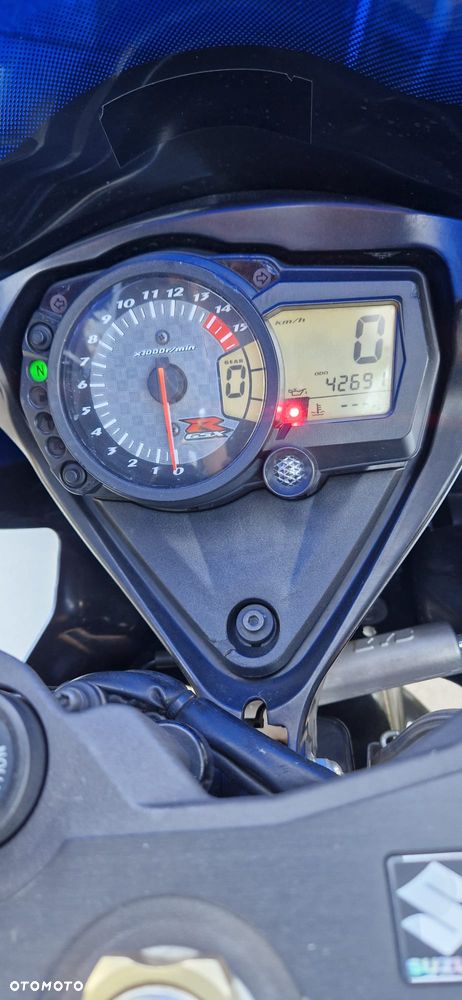 Suzuki GSX-R - 7