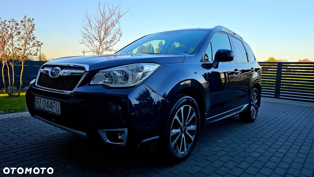 Subaru Forester 2.0XT Platinum Lineartronic - 2
