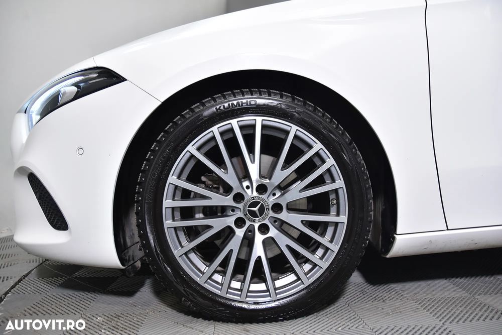 Mercedes-Benz A 200 d Sedan Aut. - 14