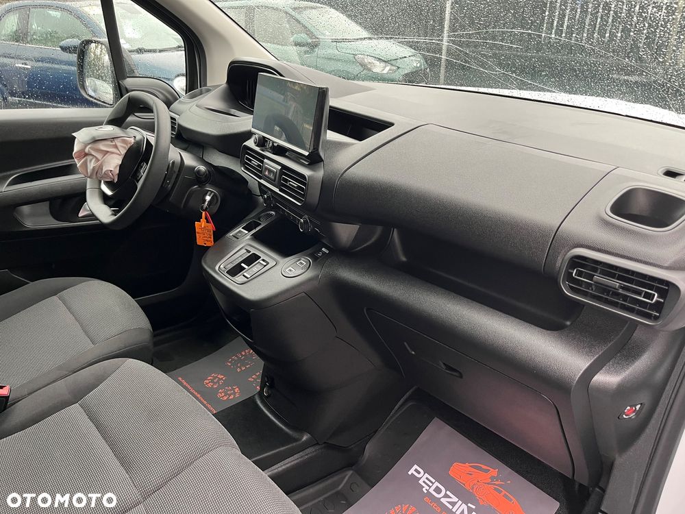 Peugeot Partner - 8
