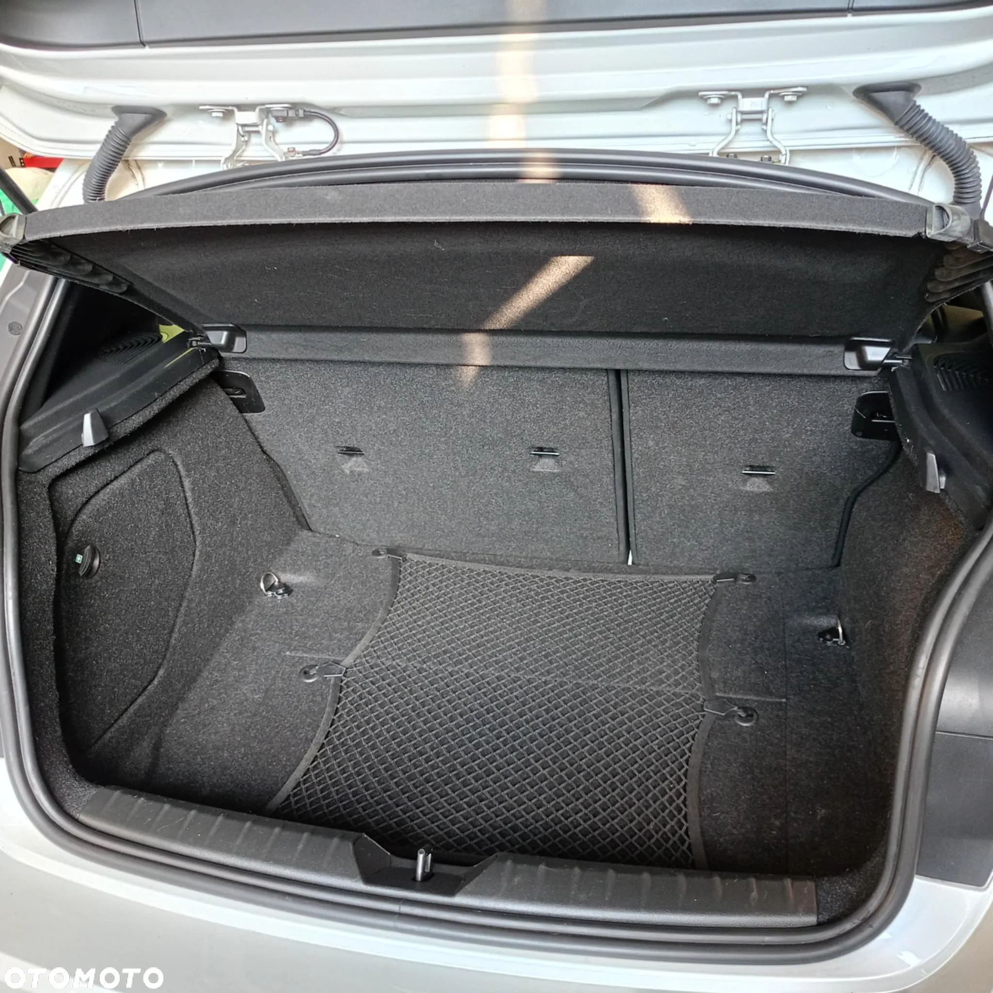 BMW Seria 1 118i - 14