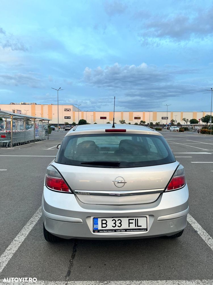 Opel Astra - 2