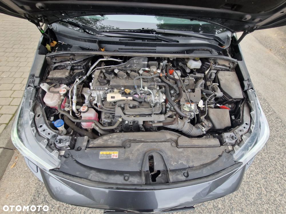 Toyota Corolla 2.0 Hybrid GR Sport Dynamic - 13