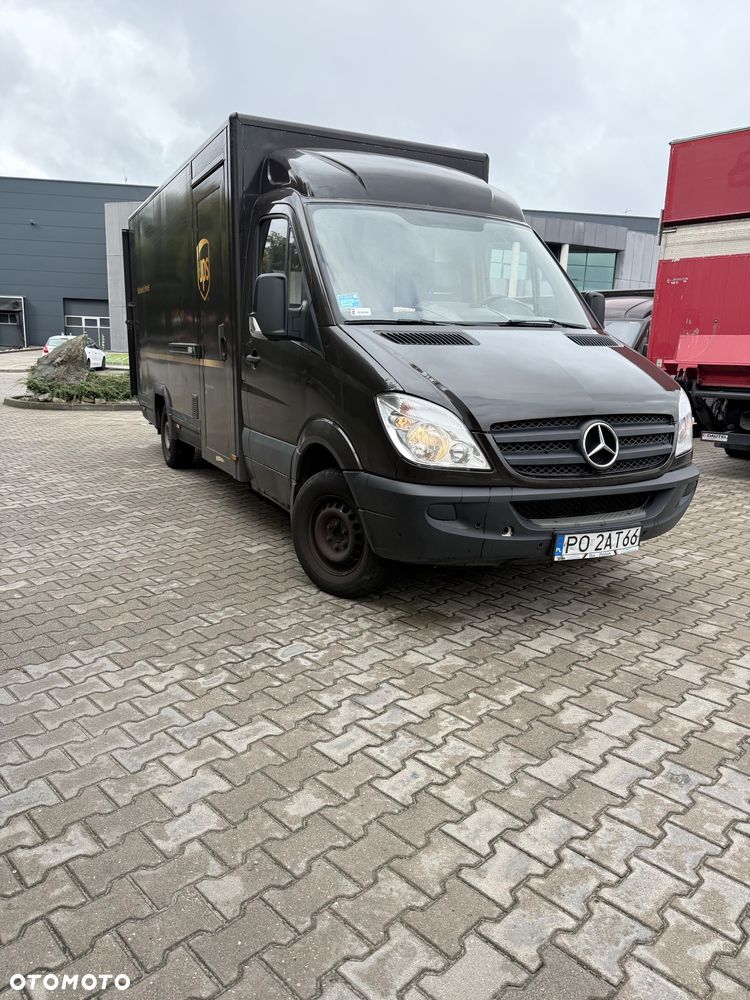 Mercedes-Benz Sprinter - 2