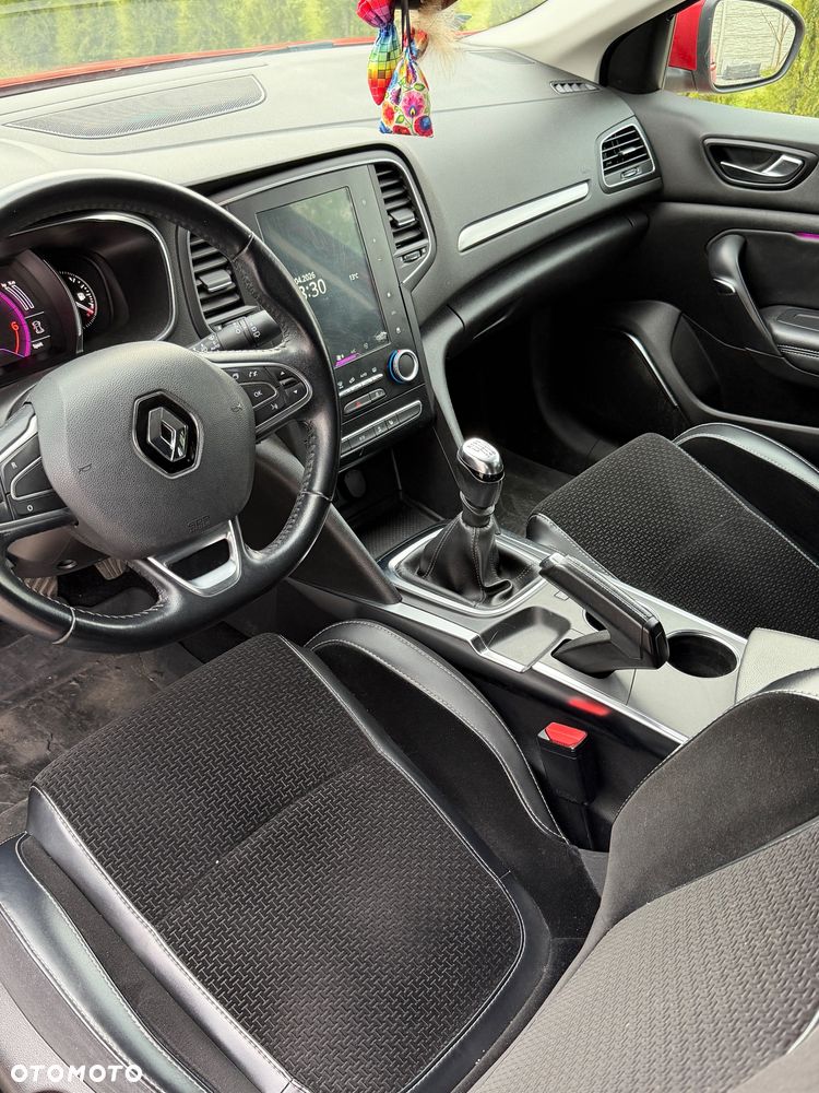 Renault Megane 1.2 Energy TCe Intens - 23