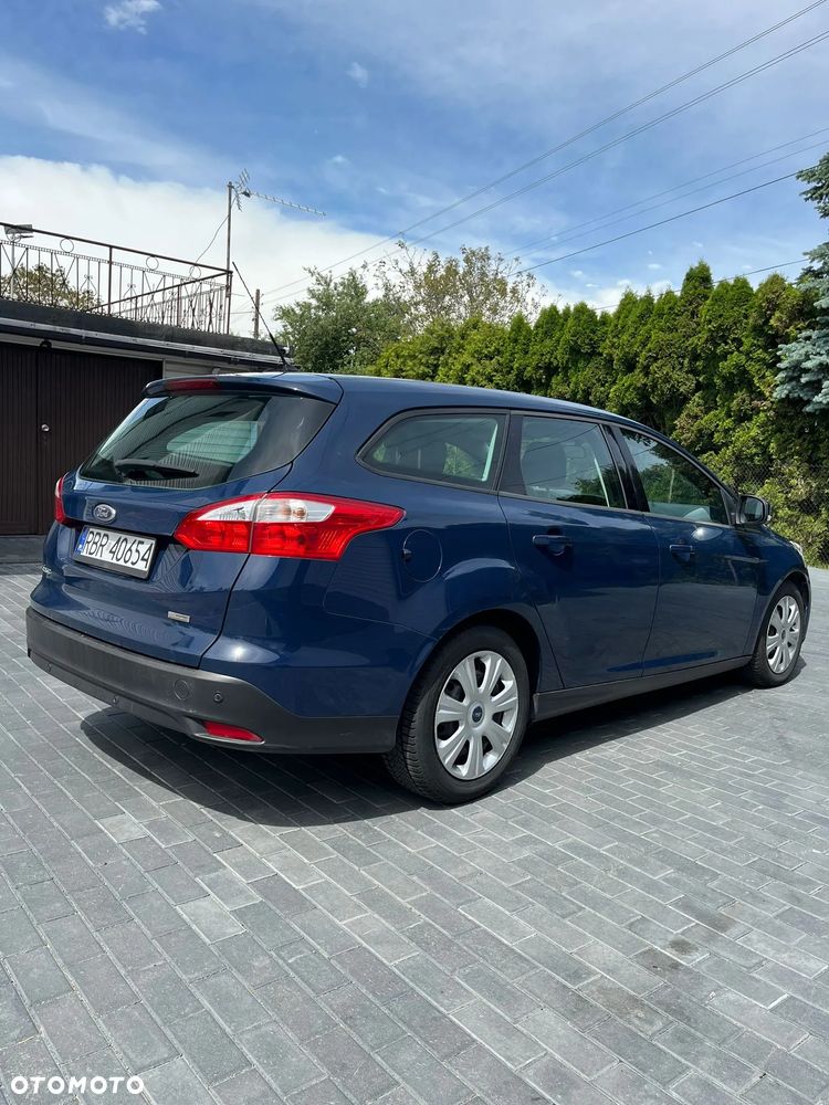 Ford Focus 1.6 TDCi DPF Trend - 5