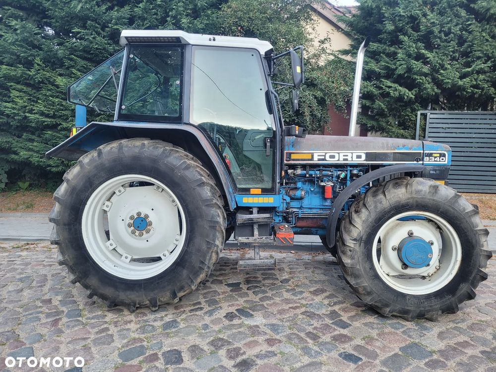 Ford 8340 - 6