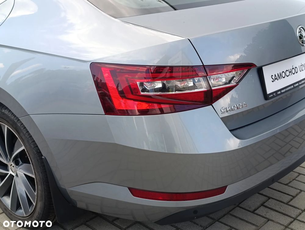 Skoda Superb 1.4 TSI ACT Ambition DSG - 11