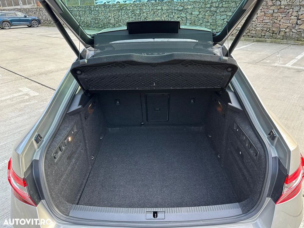 Skoda Superb 2.0 TDI DSG L&K - 31