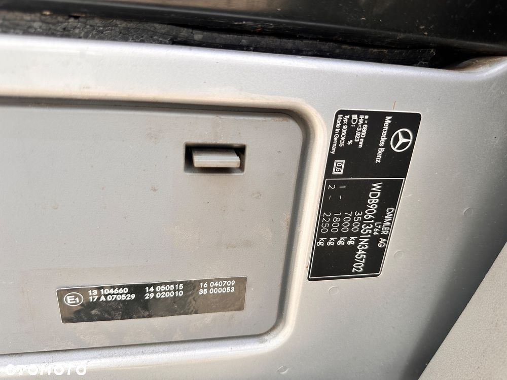 Mercedes-Benz Sprinter 906 - 17