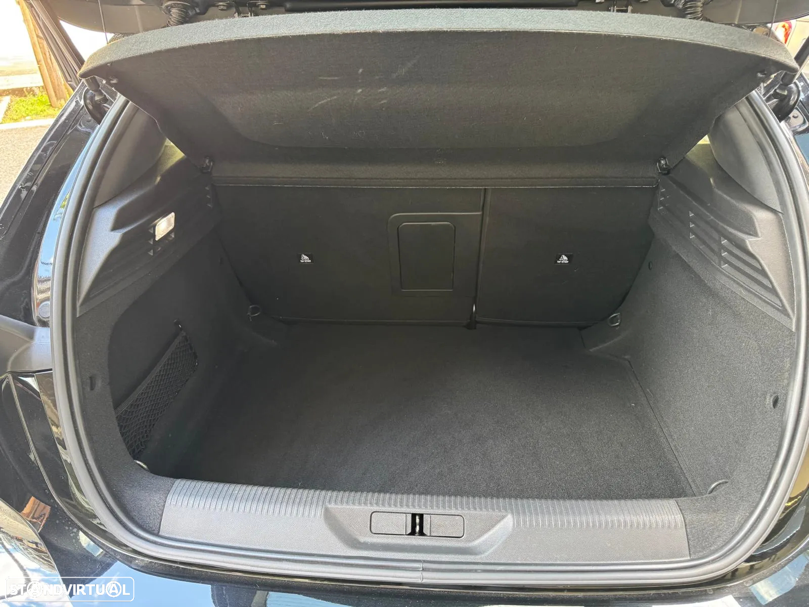 Peugeot 308 1.5 BlueHDi Allure Pack EAT8 - 29
