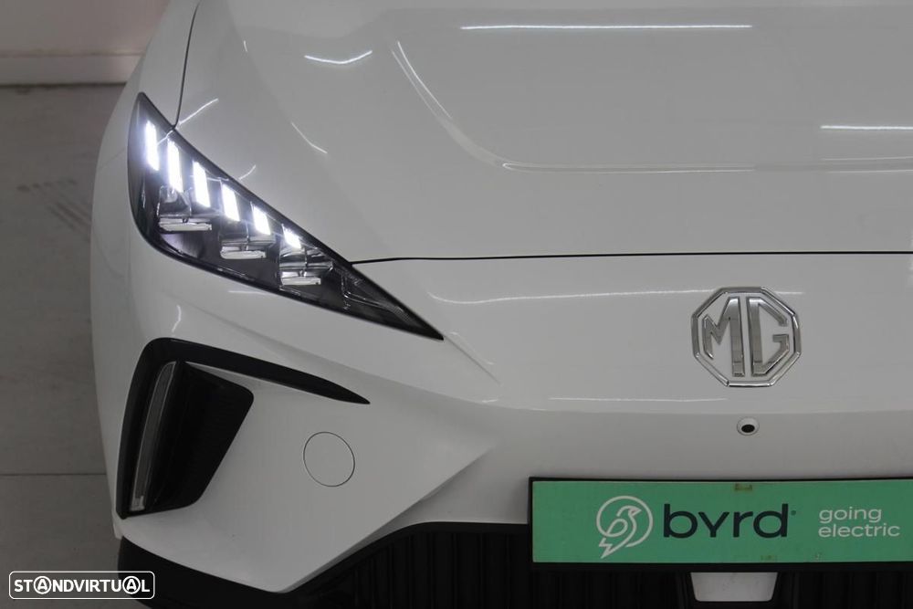MG MG4 77 kWh Extended Range Luxury - 4