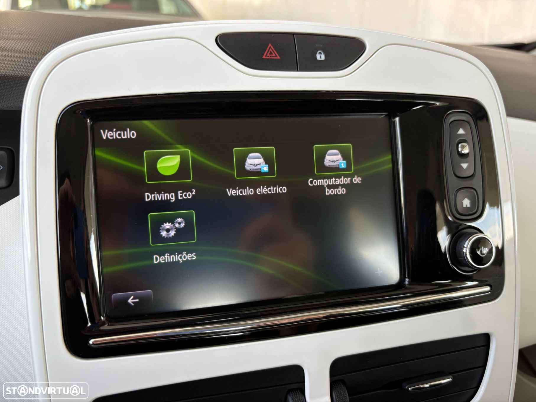 Renault Zoe (c/ Bateria) Life 40 Q90 - 31