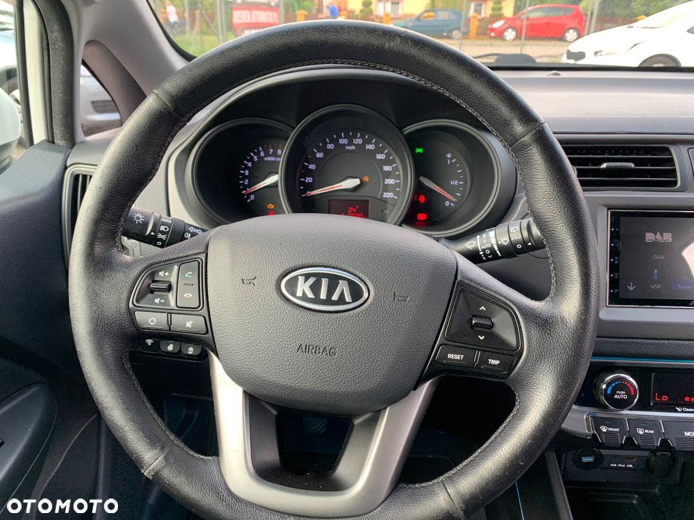 Kia Rio 1.2 Business Line - 24