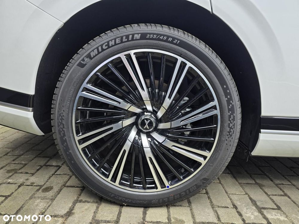 XPeng G9 94.6 kWh AWD Performance - 14