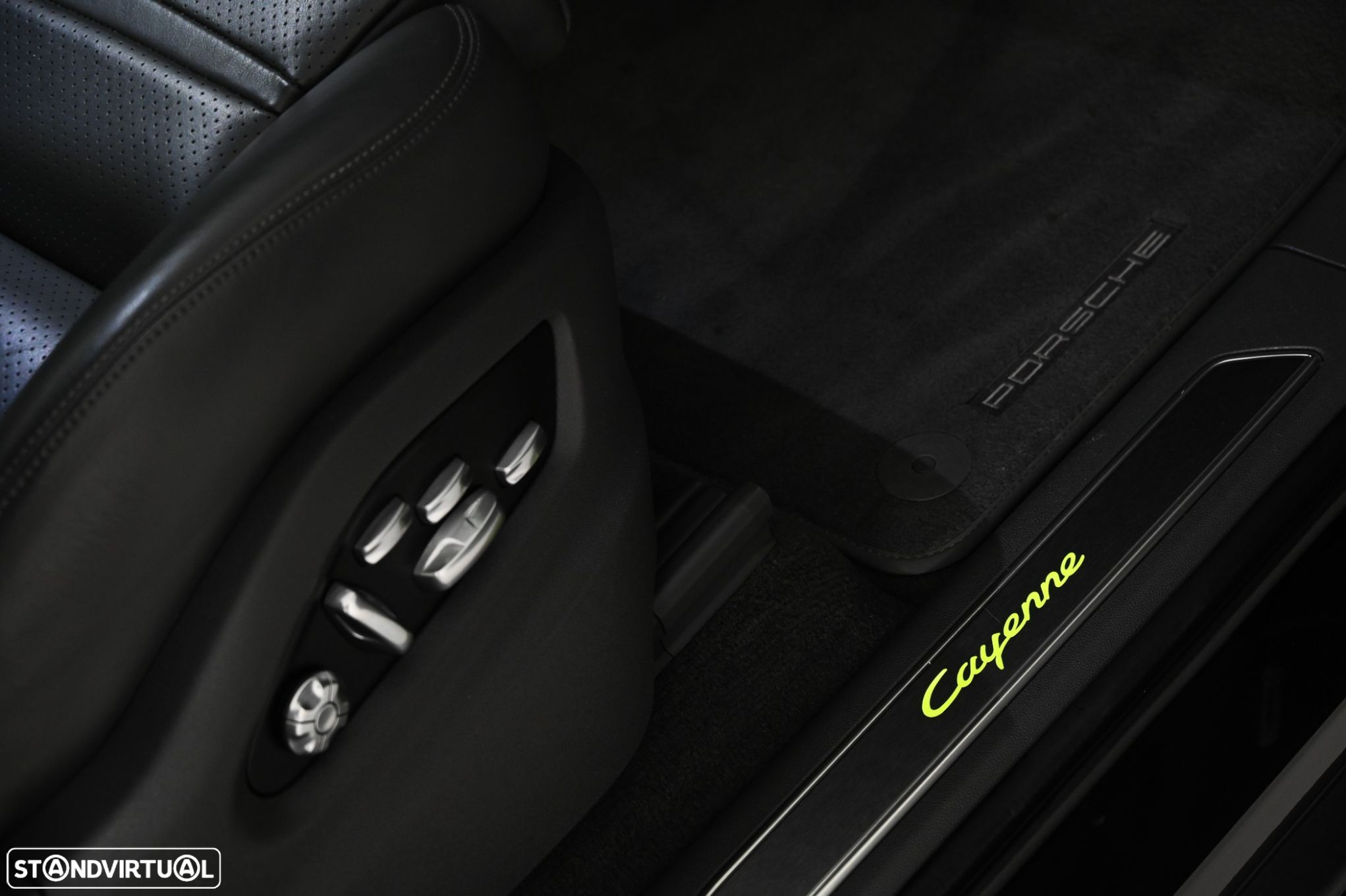 Porsche Cayenne Coupé E-Hybrid - 26
