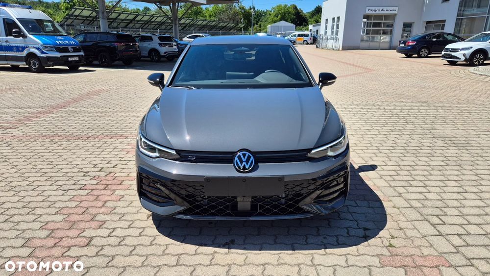 Volkswagen Golf 1.5 eTSI mHEV R-Line Plus DSG - 5
