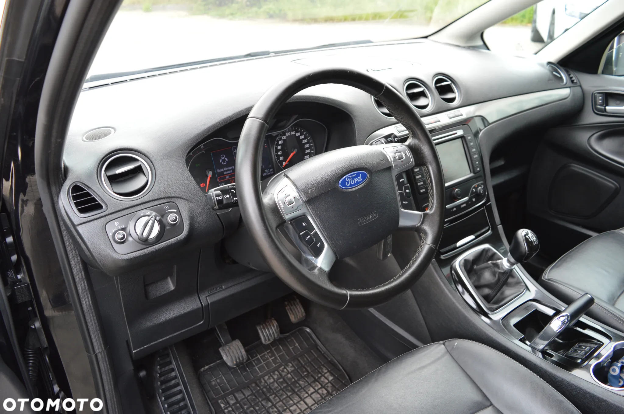 Ford S-Max 2.0 TDCi Titanium - 24