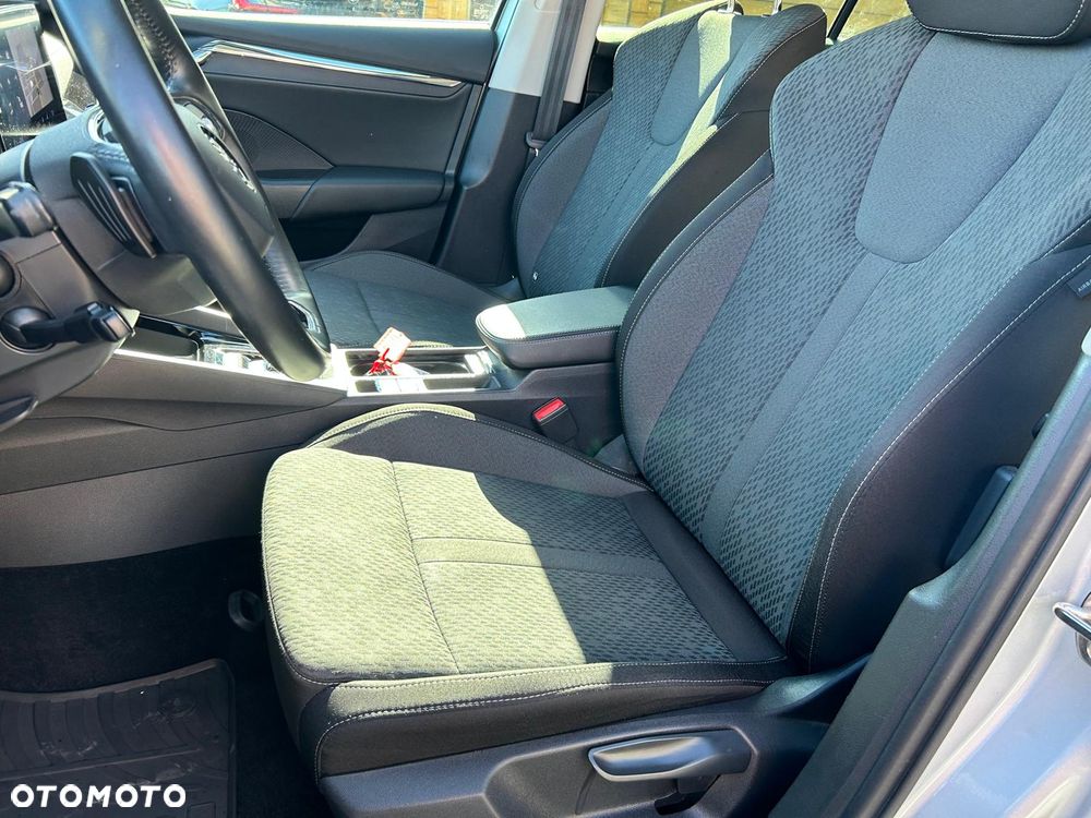 Skoda Octavia 2.0 TDI Elegance DSG - 21