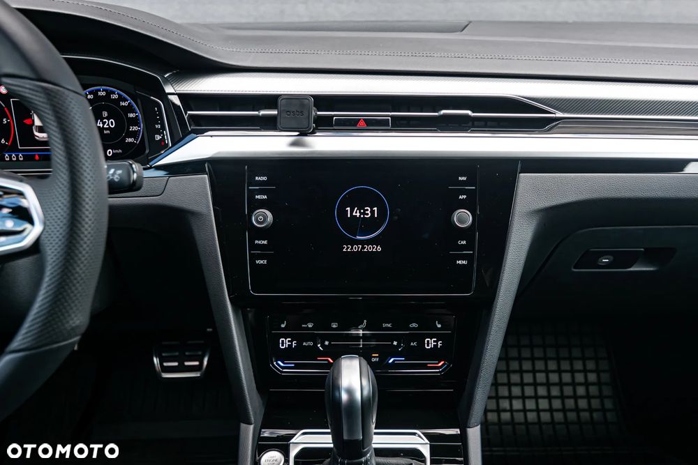 Volkswagen Arteon 2.0 TDI R-Line DSG - 30