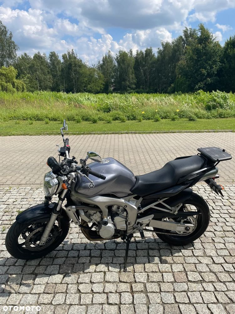 Yamaha FZ6 - 1