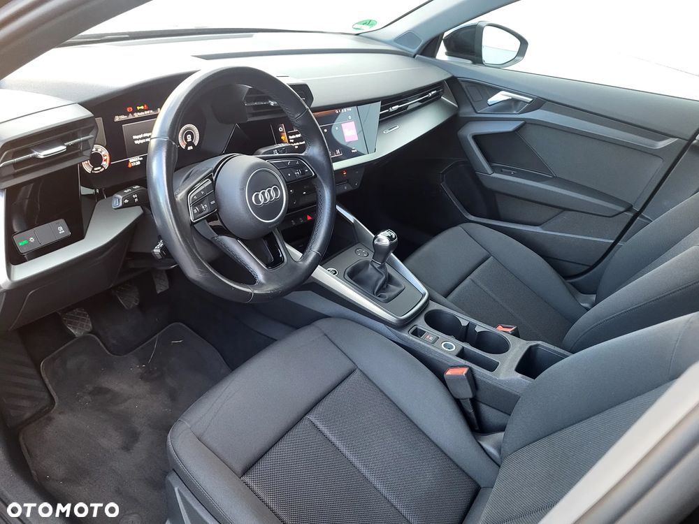 Audi A3 Sportback 35 TFSI cylinder on demand sport - 11