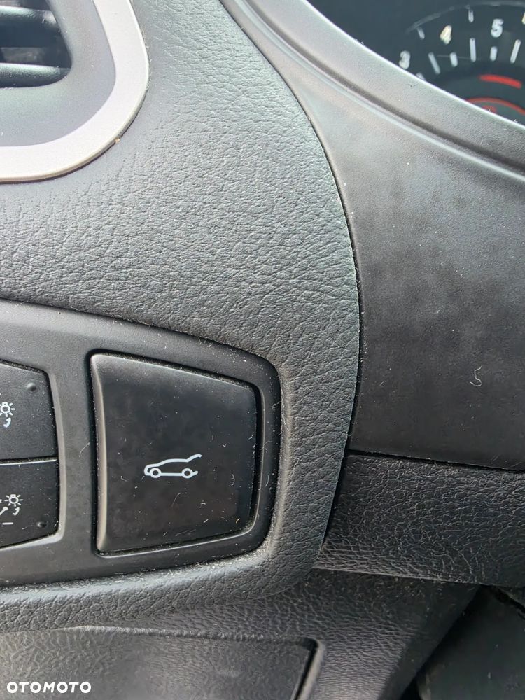 Ford S-Max 2.0 EcoBlue Trend - 28