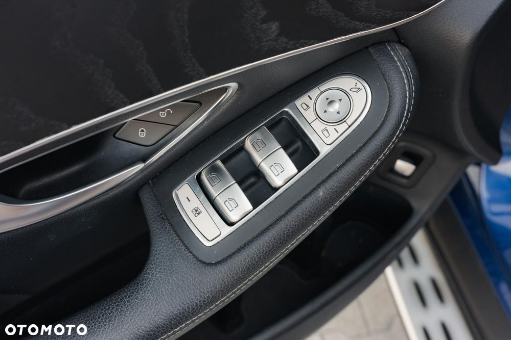 Mercedes-Benz GLC 220 d 4-Matic - 28