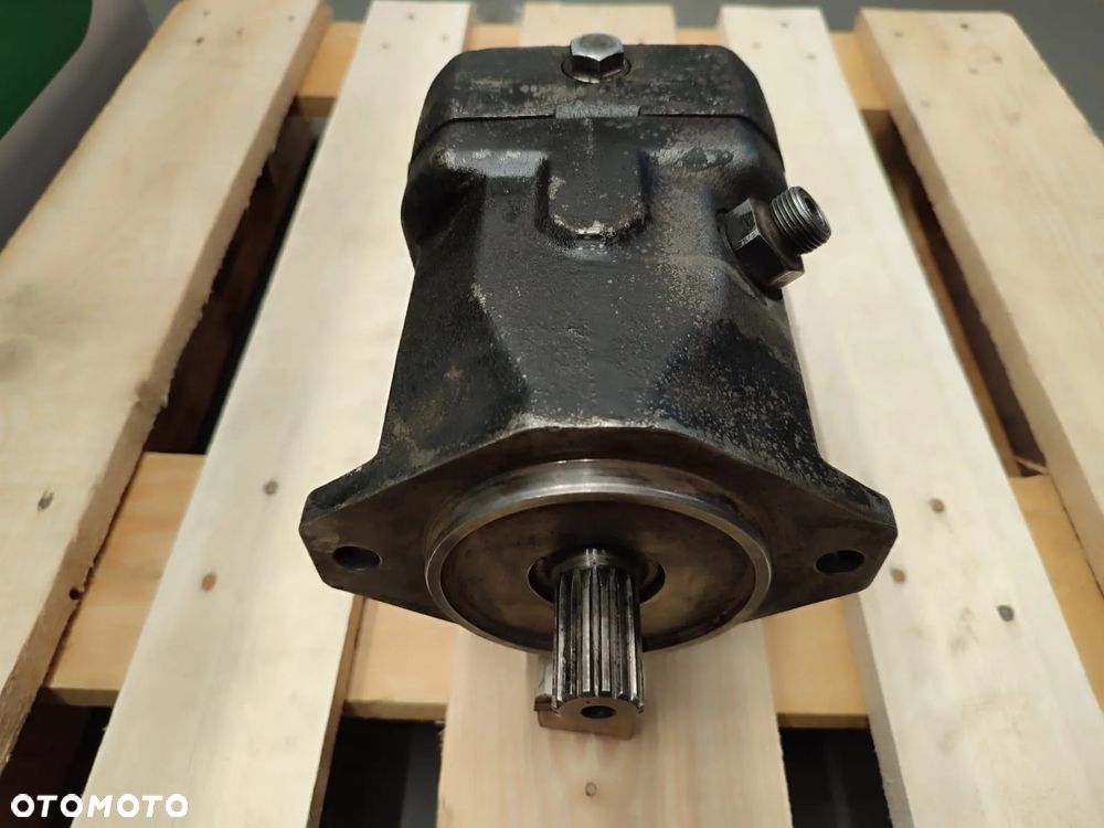 Pompa hydrauliczna 985150/002 30018488 John Deere - 8