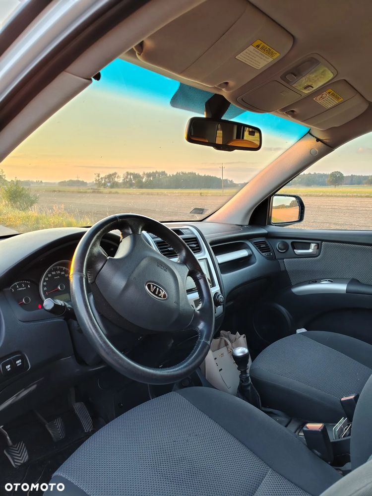 Kia Sportage - 14
