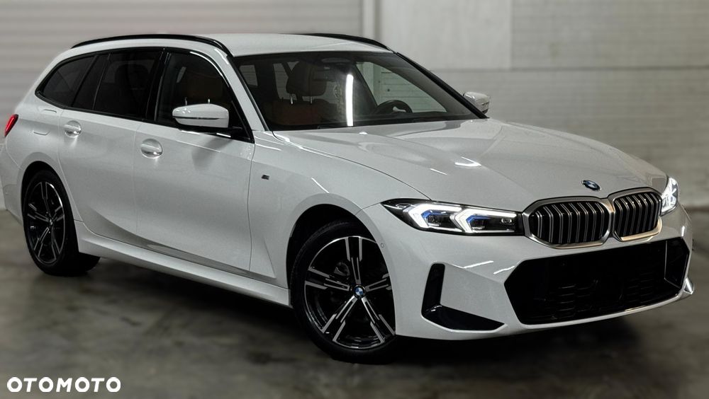 BMW Seria 3 320d xDrive mHEV M Sport - 4