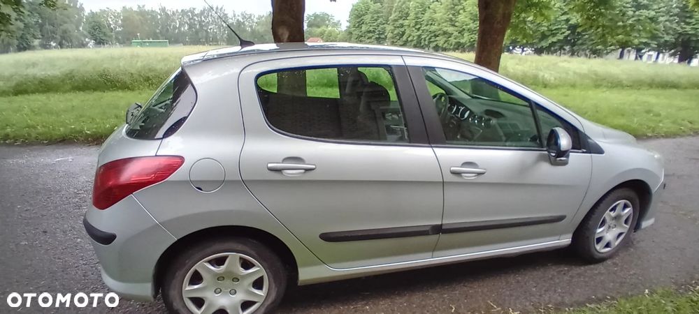 Peugeot 308 1.6 HDi Premium - 2
