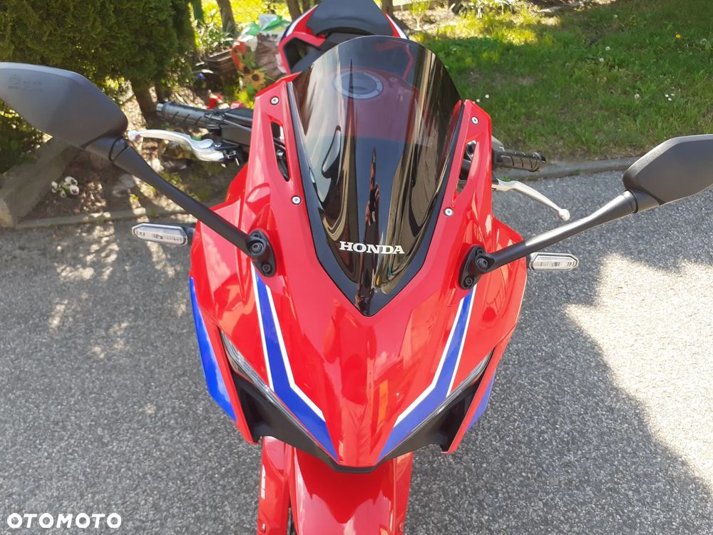 Honda CBR - 30