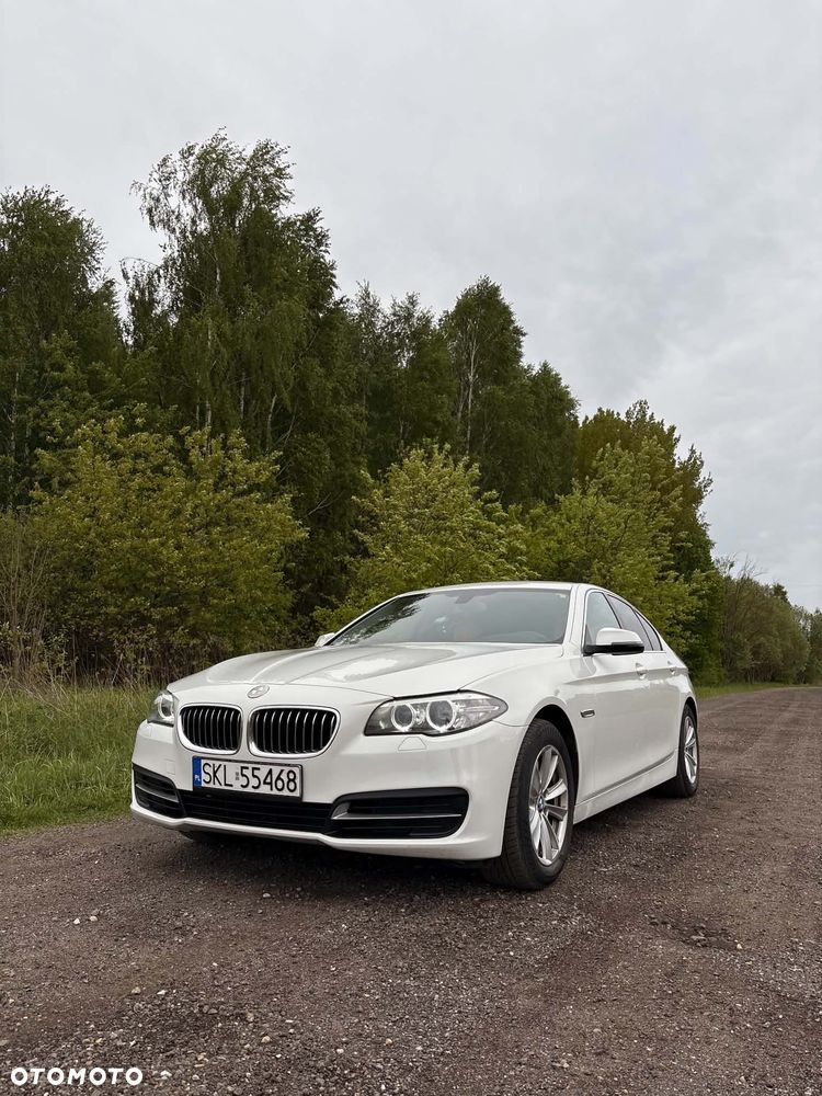 BMW Seria 5 520d xDrive - 1