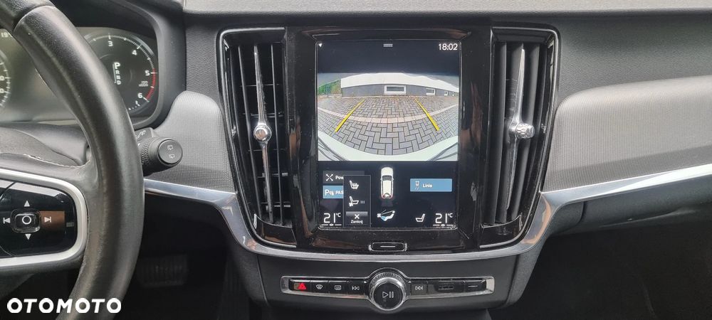 Volvo V90 Cross Country B5 D AWD Ultimate - 36