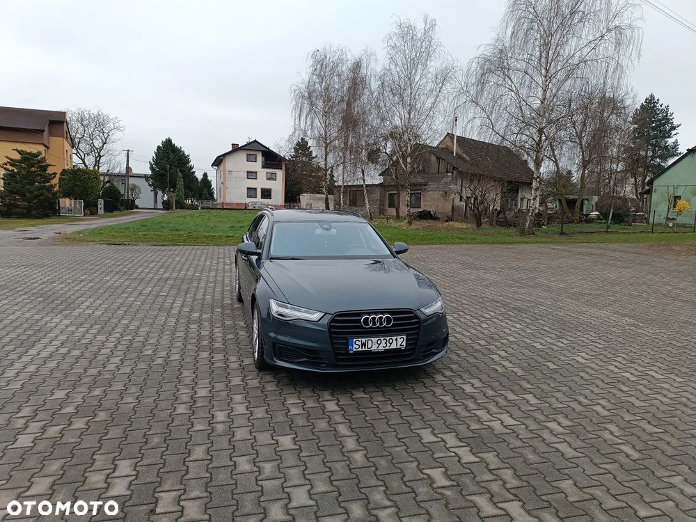 Audi A6 Avant 2.0 TDI Ultra S tronic - 10