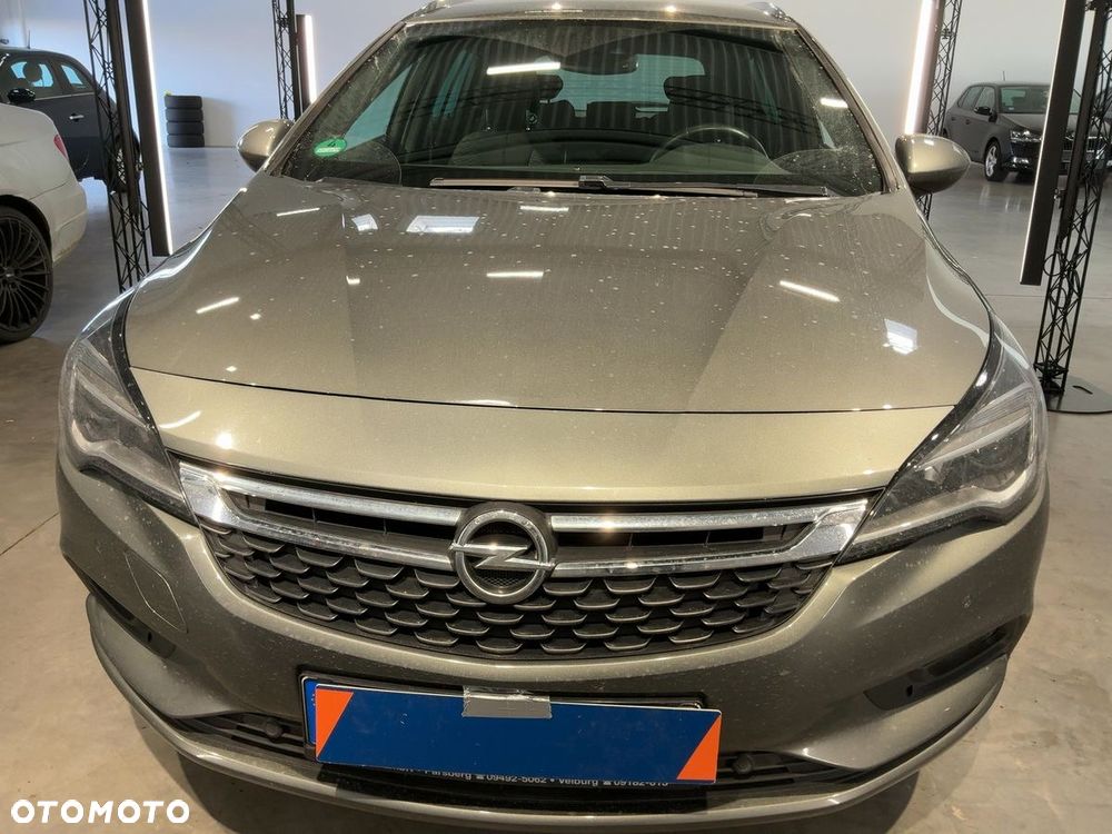 Opel Astra - 1