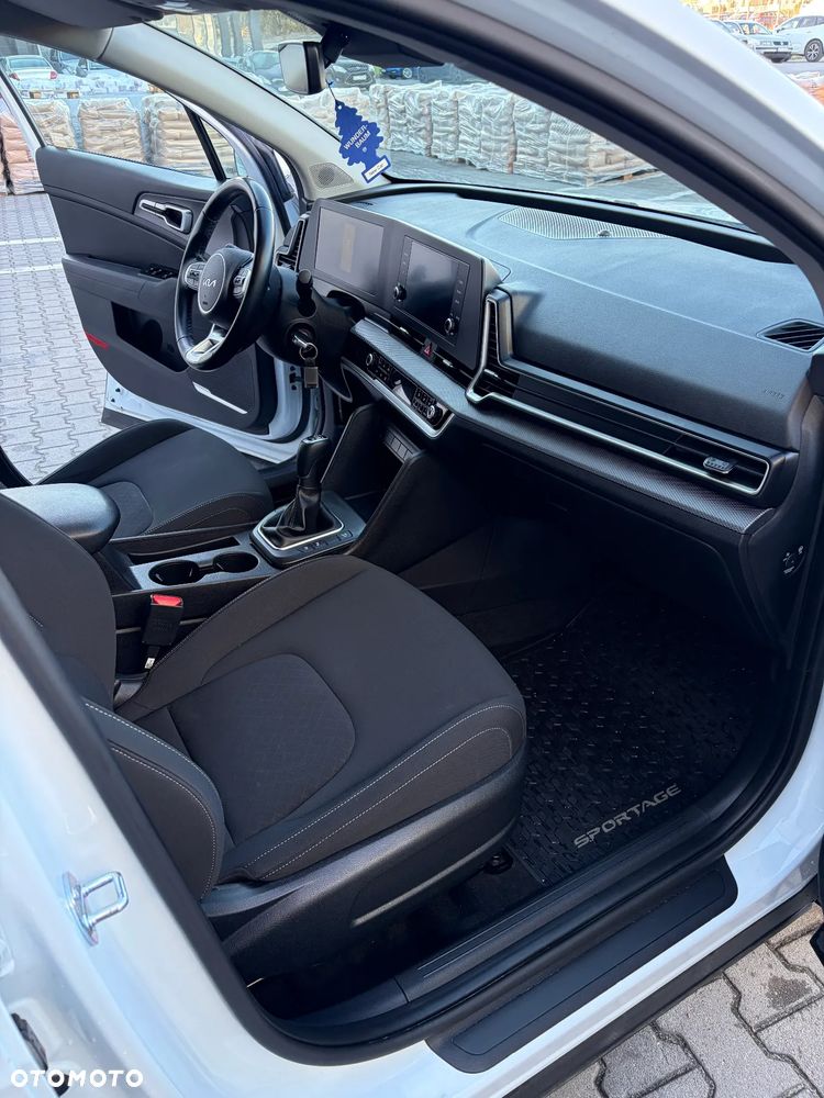 Kia Sportage - 12