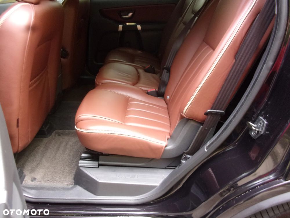 Volvo XC 90 D5 AWD Executive - 32