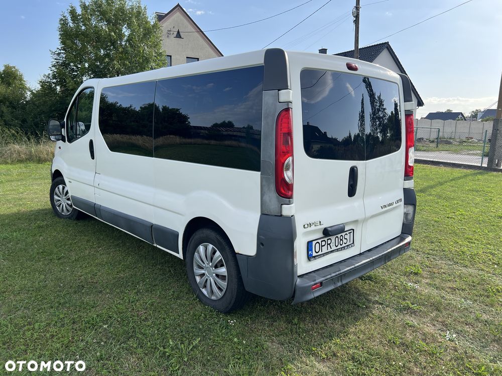 Opel Vivaro - 2