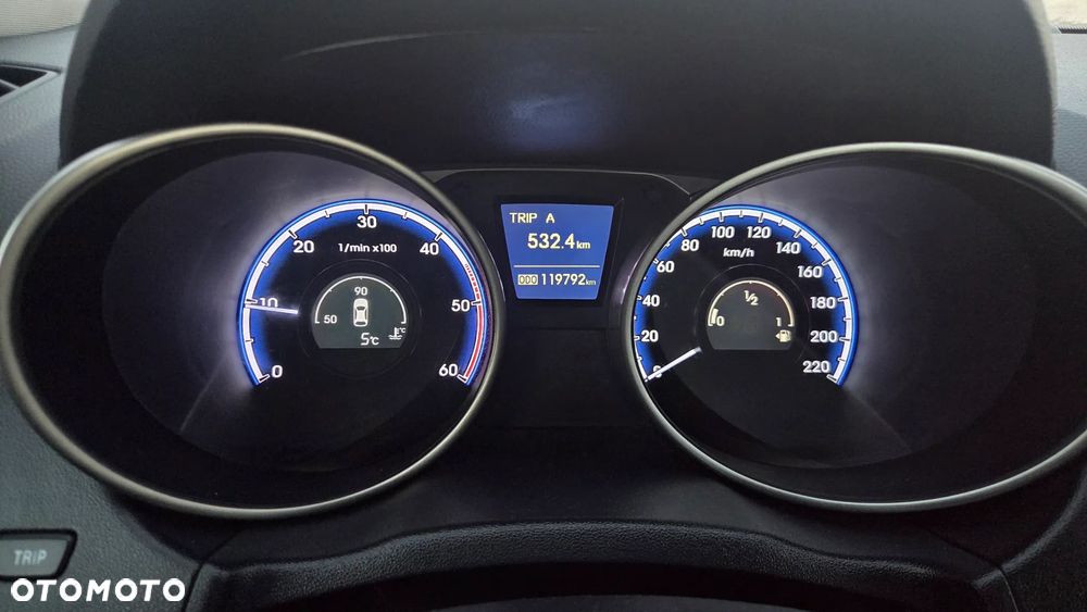 Hyundai Ix35 2011 photo 5