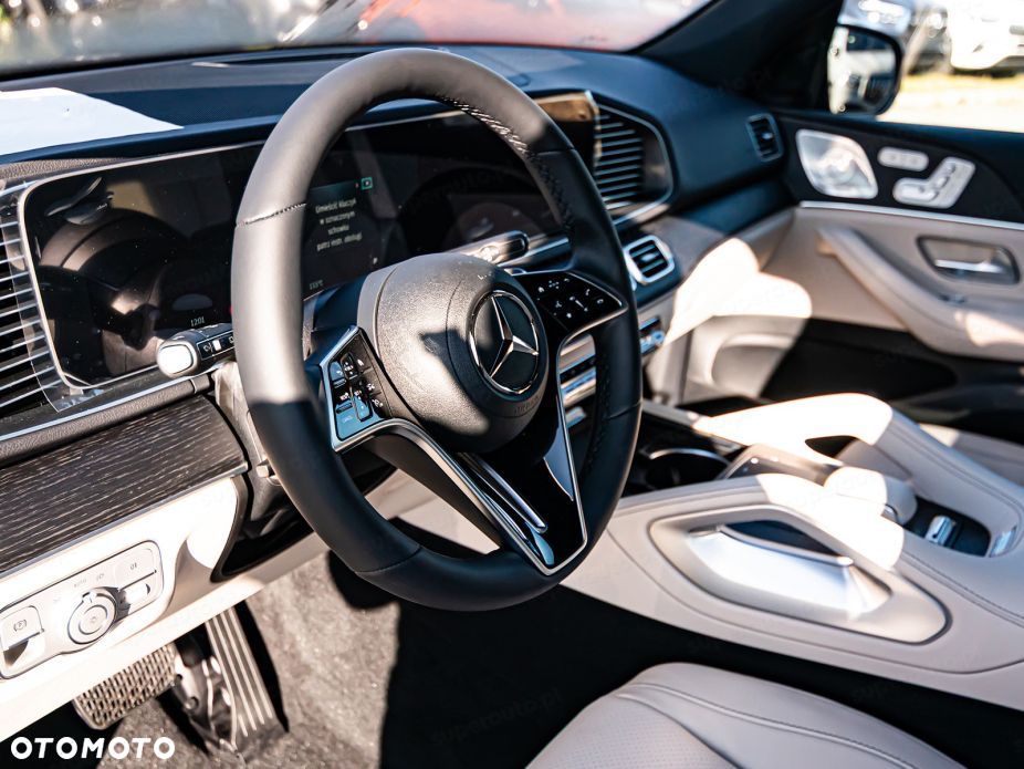 Mercedes-Benz GLE - 7